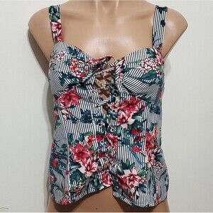 Liberty Love Lace Up Front Sleeveless Crop Top